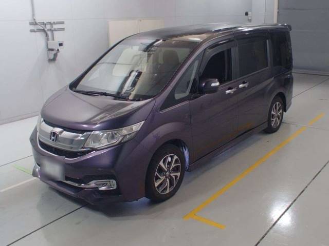 33446 HONDA STEP WAGON RP3 2015 г. (CAA Chubu)